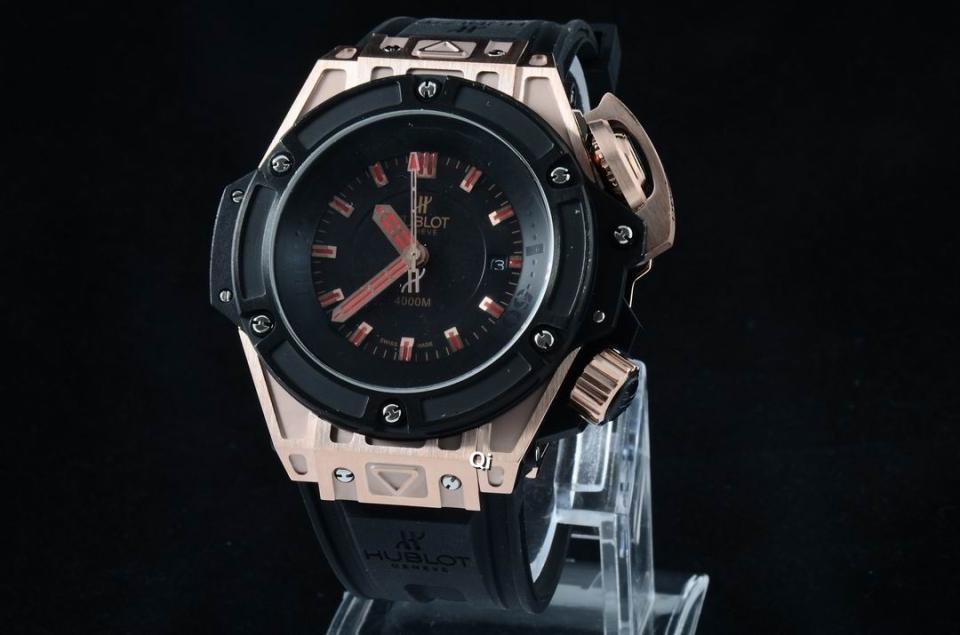 HUBLOT GENEVE Watch 80